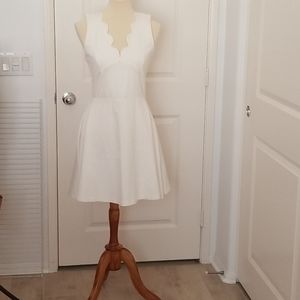 Love...ady short cream dress with a zipper